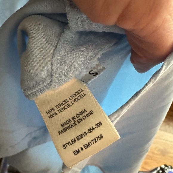 Bella Dahl Shirt, Size small - Picture 6 of 6